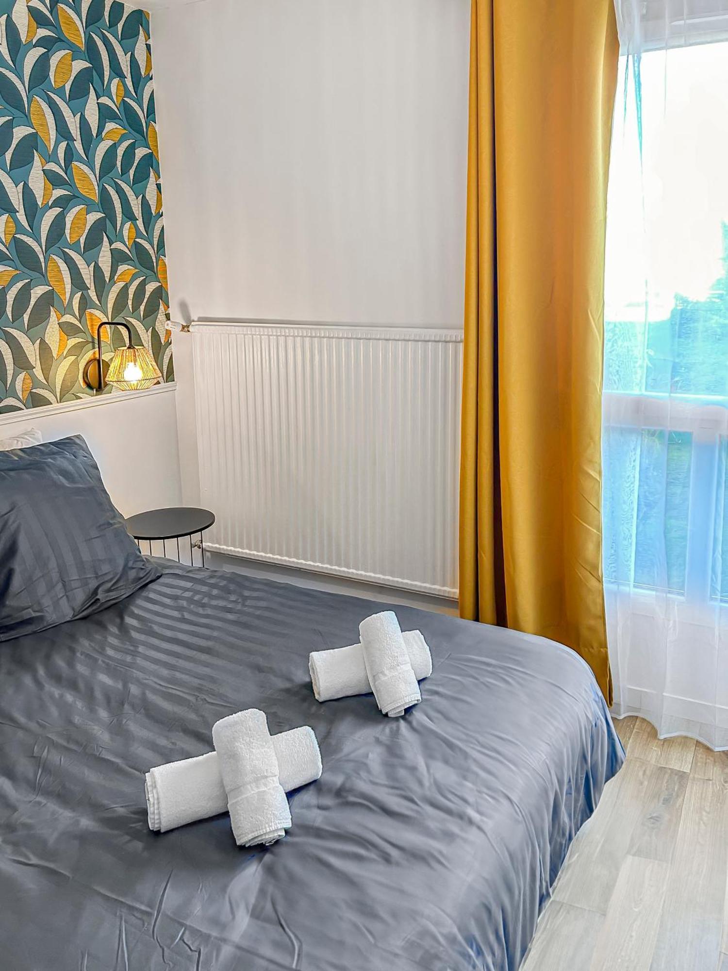 Appartement Lumineux, Wi-Fi Et Parking Prive Niort Esterno foto