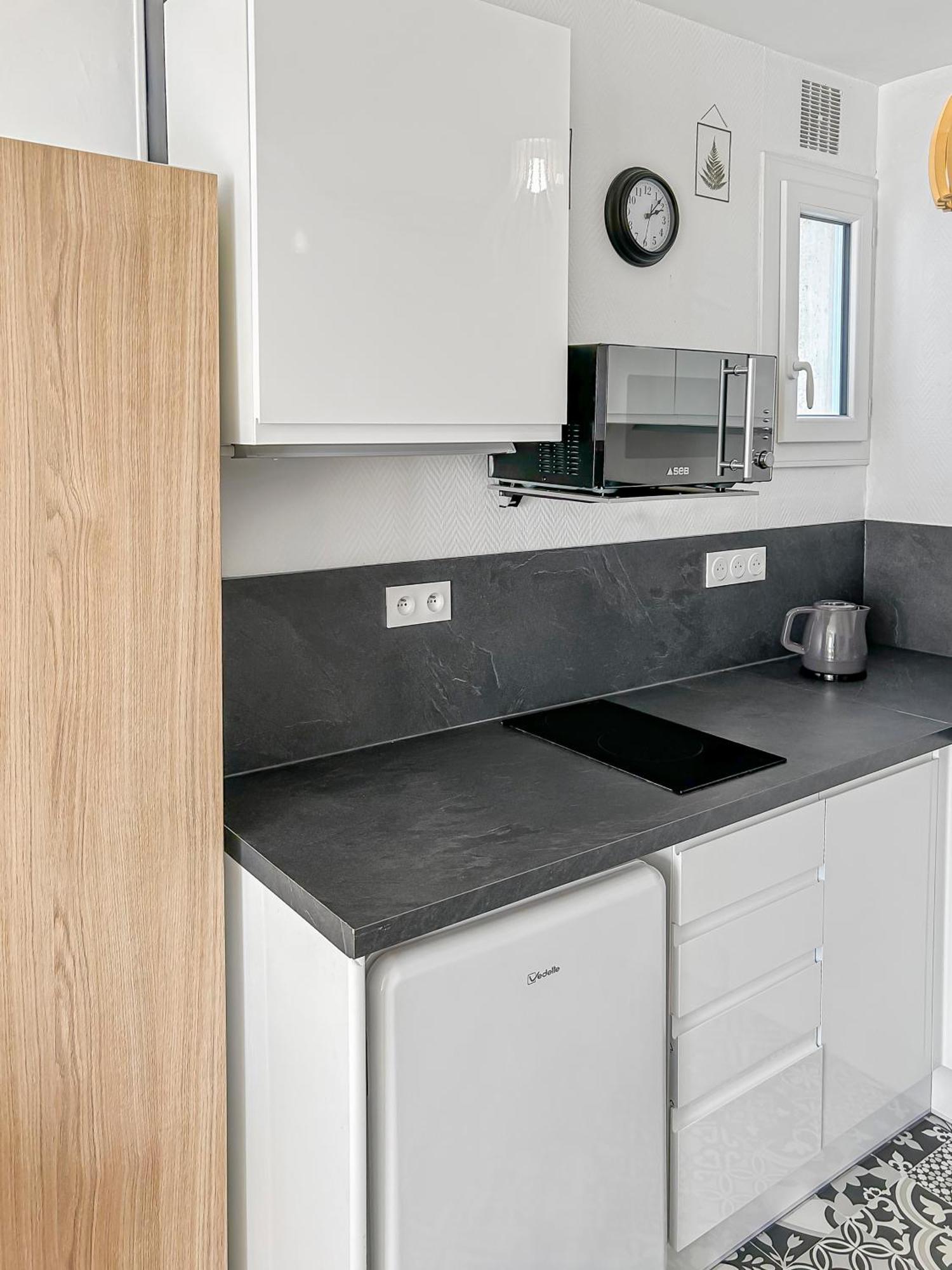 Appartement Lumineux, Wi-Fi Et Parking Prive Niort Esterno foto