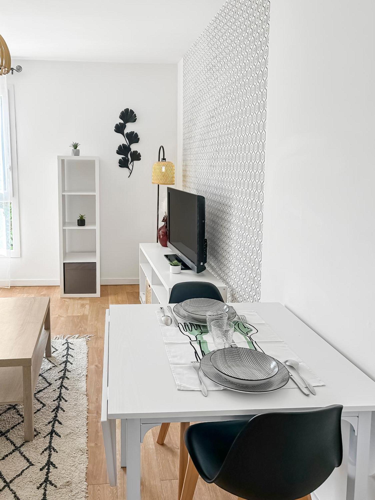 Appartement Lumineux, Wi-Fi Et Parking Prive Niort Esterno foto